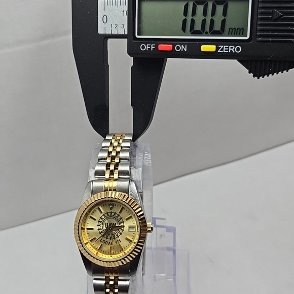 Womens President Date UAW Union Local 171 Two-Tone Wrist Watch New Battery - Picture 5 of 10